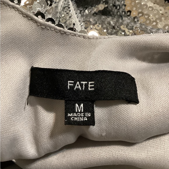 Fate dress size medium - Picture 5 of 6